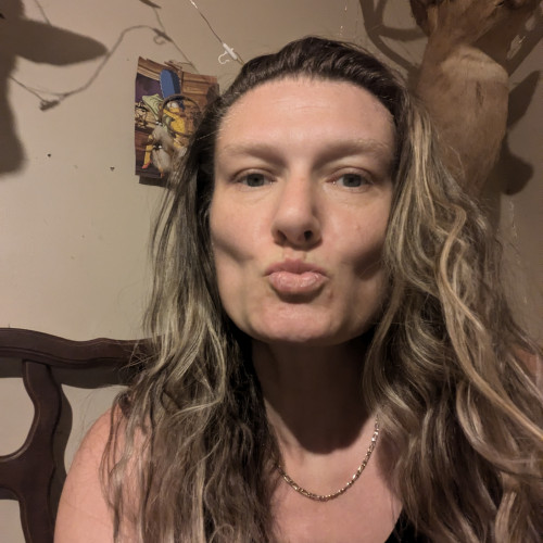 Tara W. profile photo