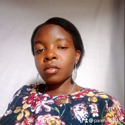 Esther M. profile photo