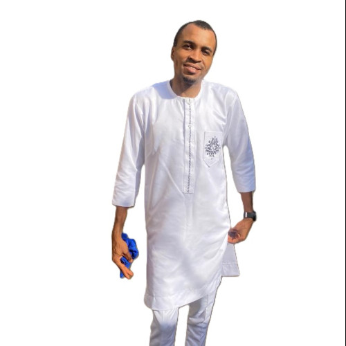 Akinsola E. profile photo