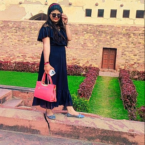 Nidhi C.