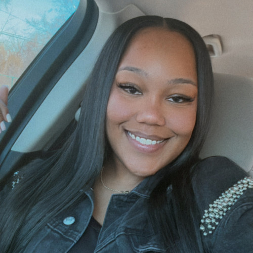 Elyse i. profile photo