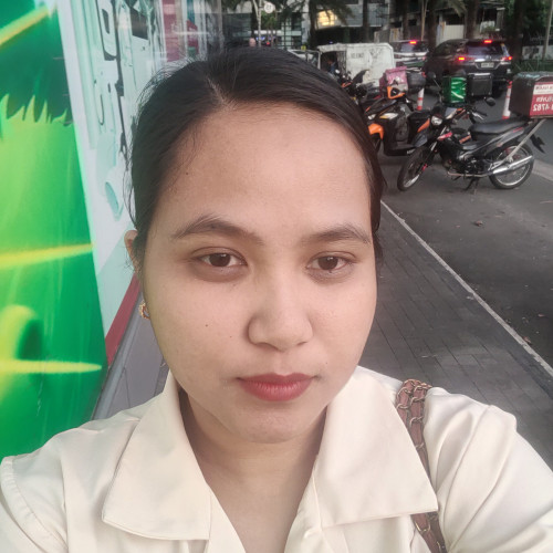 Janine F. profile photo