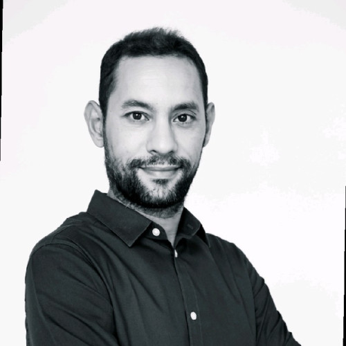 MAROUAN E.