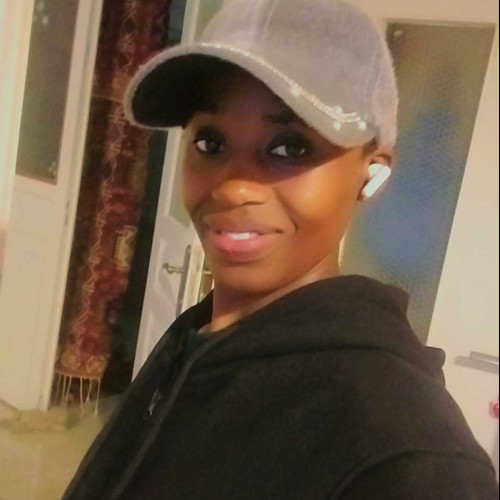 shalyne M. profile photo