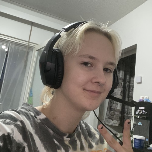 Roni K. profile photo