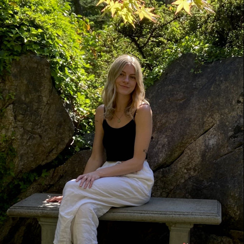 Elizabeth B. profile photo