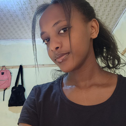 Loise M. profile photo