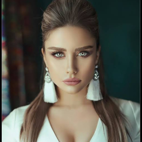 Lica  L. profile photo