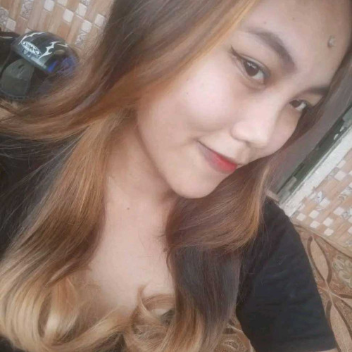 revina y. profile photo