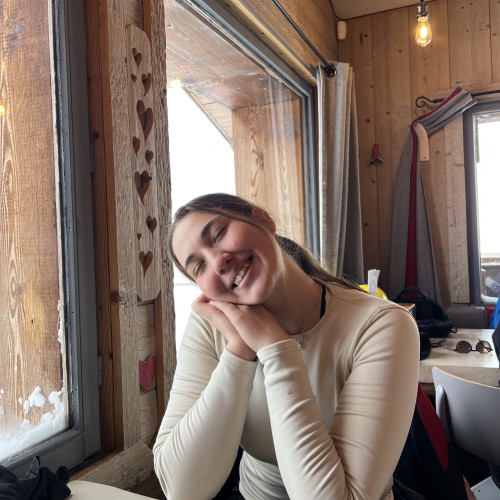 Layla S. profile photo