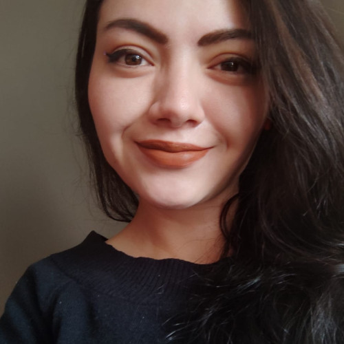 Estefania L.