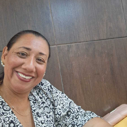 Reneylis T. profile photo