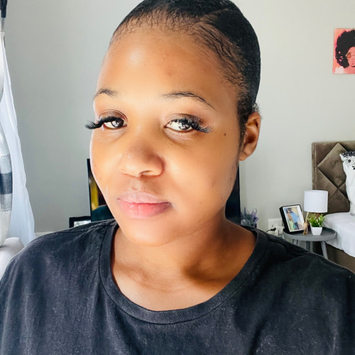 Veronica  M. profile photo