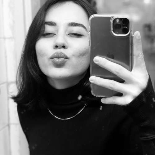 Ari H. profile photo