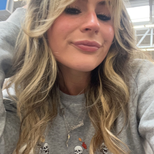 Isabella M. profile photo