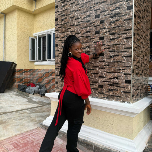 Tonia o. profile photo