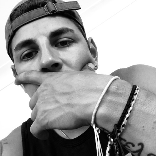 Joey L.