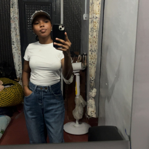 Oyindamola  L. profile photo