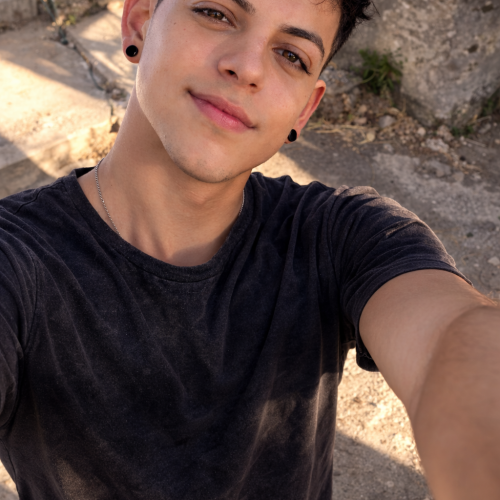 Agustin  R. profile photo