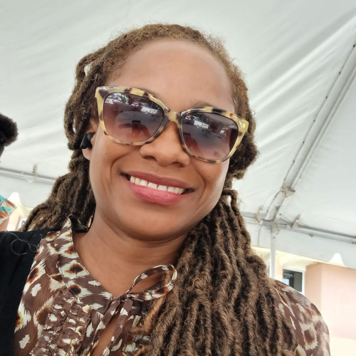 Ann L. profile photo