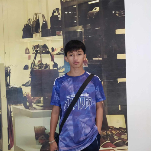 Jet Benzar T. profile photo