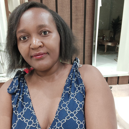Pauline p. profile photo