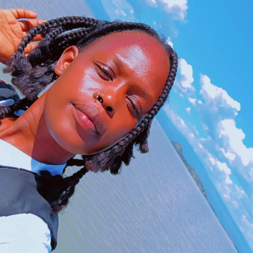 Luara C. profile photo