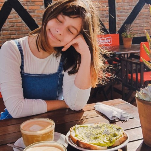 Mimi M.