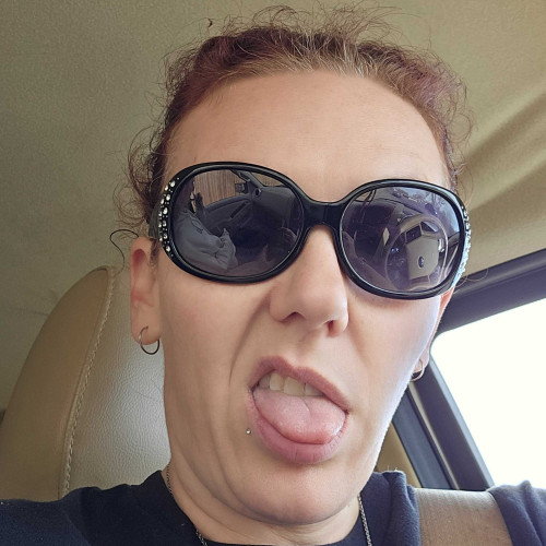 Val B. profile photo