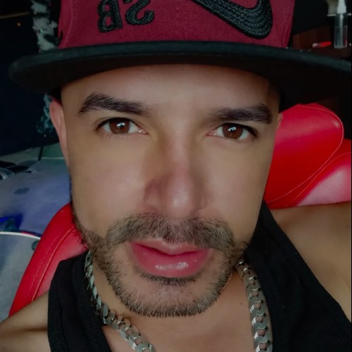 William  O. profile photo