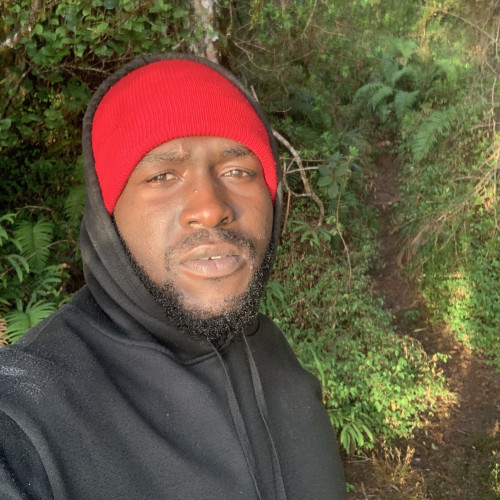 Everoy T. profile photo