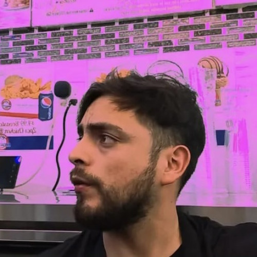 Sebastian  b. profile photo