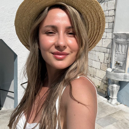 Maria T. profile photo