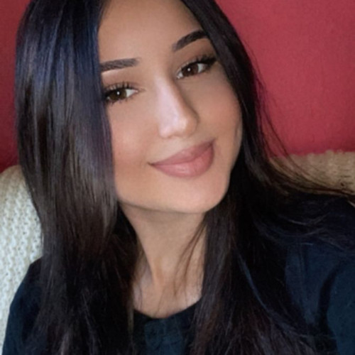 Meriem L. profile photo