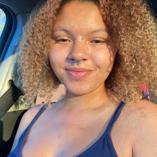 Zee C. profile photo