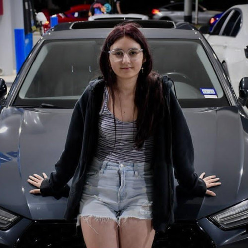 Iris B. profile photo
