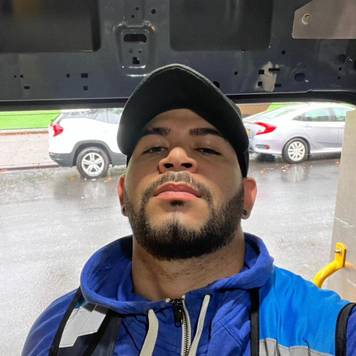 Maikel R.