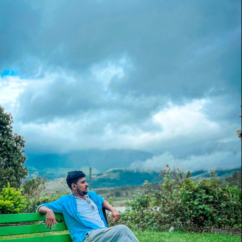 vignesh v. profile photo