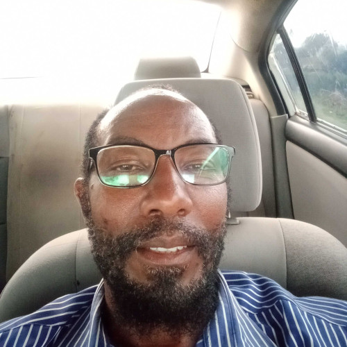 joshua w. profile photo