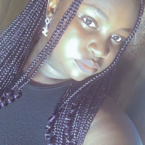 Lizzy O.