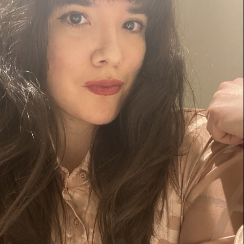 Victoria L.