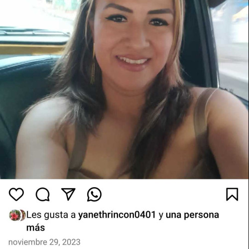 laura m. profile photo