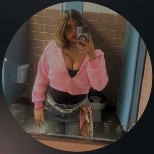 Marleny R. profile photo