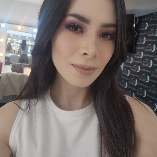 VALERIA M.