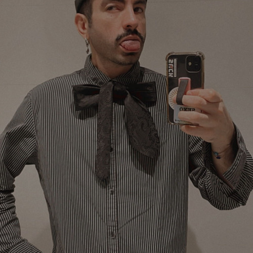 Dan M.
