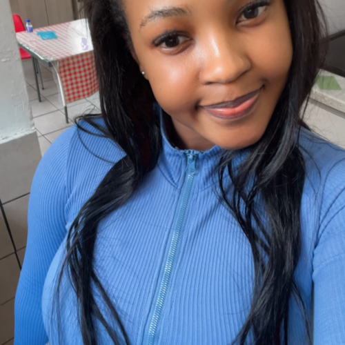 Dintle M. profile photo