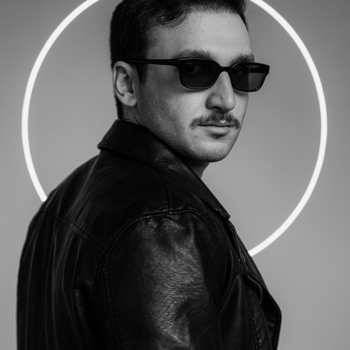 Farshid M. profile photo