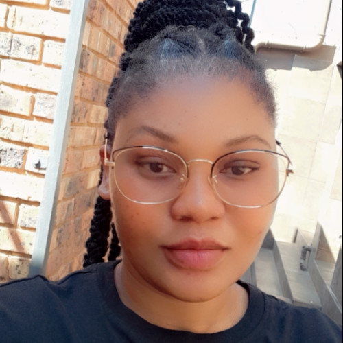 Elisa  L. profile photo