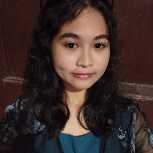 Leona M. profile photo