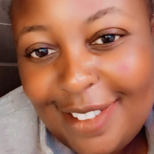 Dee V. profile photo